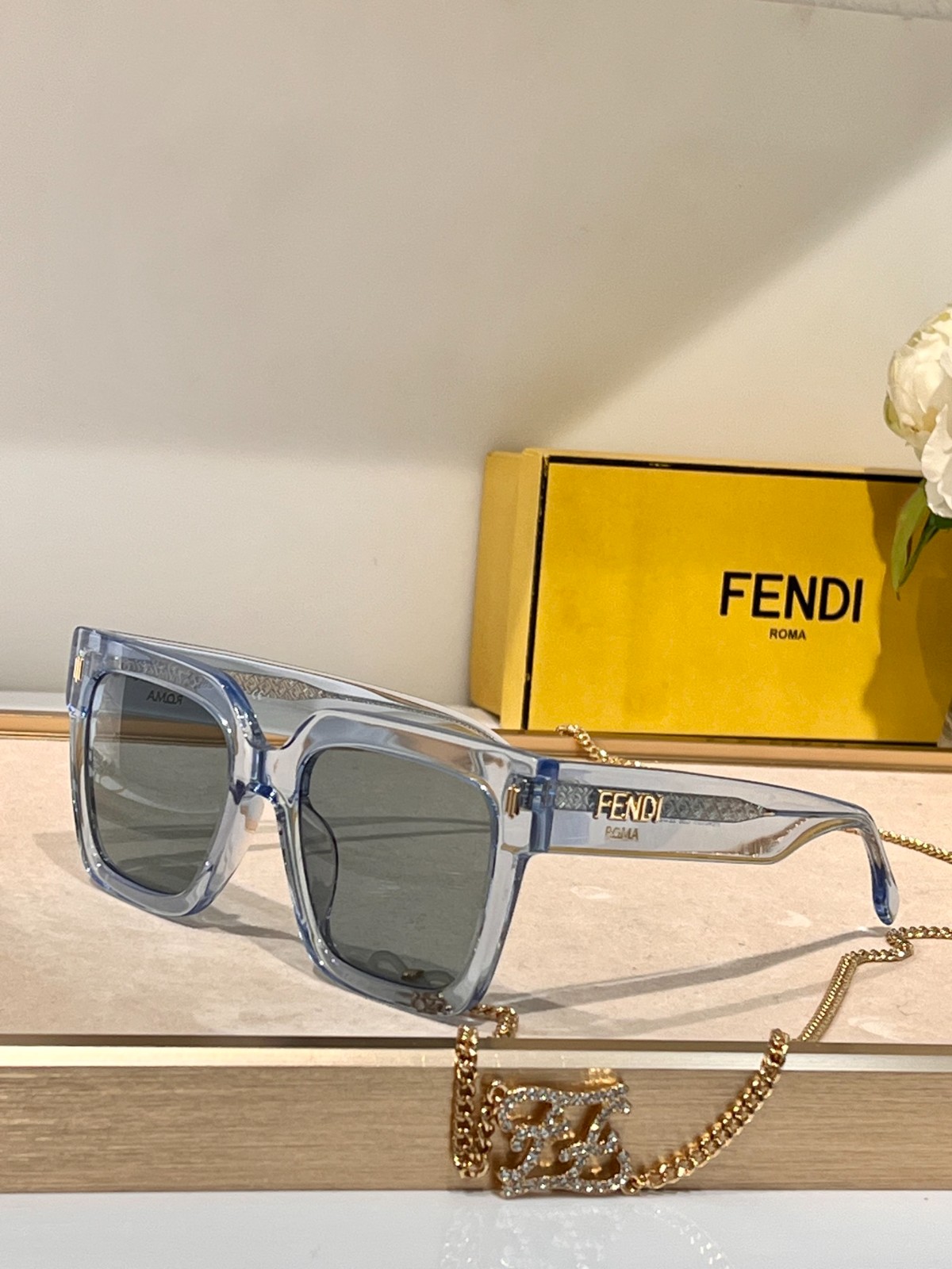 Fendi 02