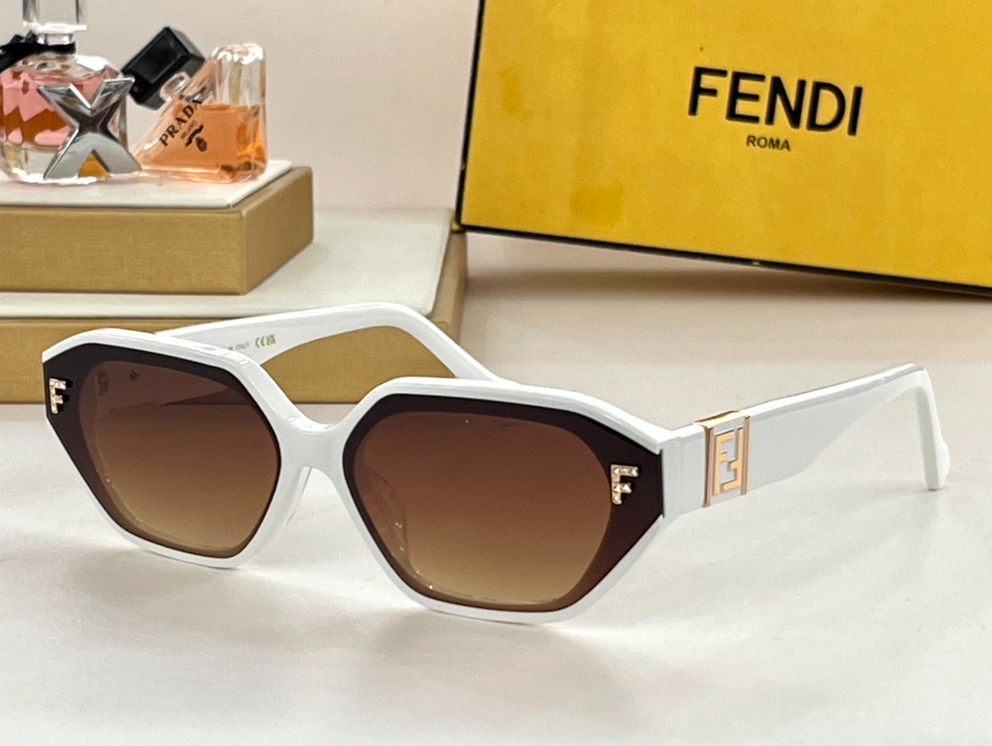Fendi 02