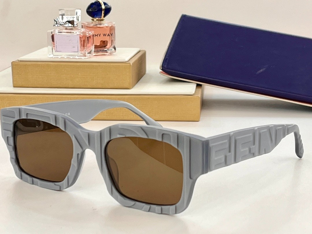 Fendi 02