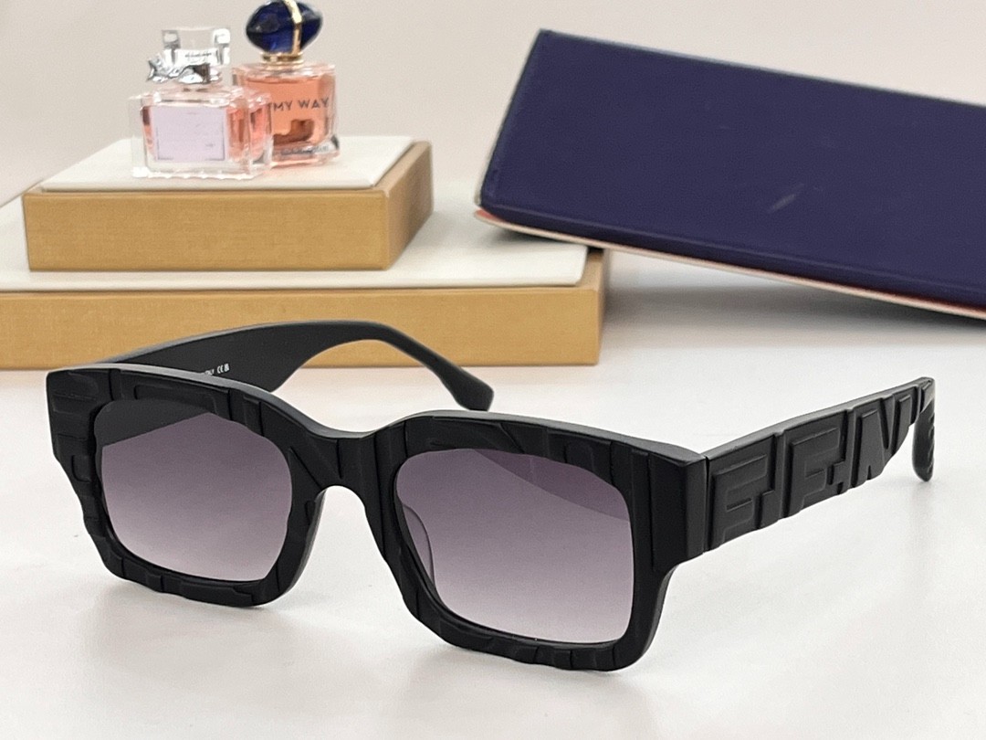 Fendi 02