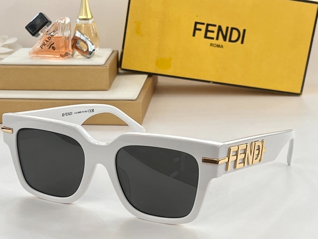 Fendi 02