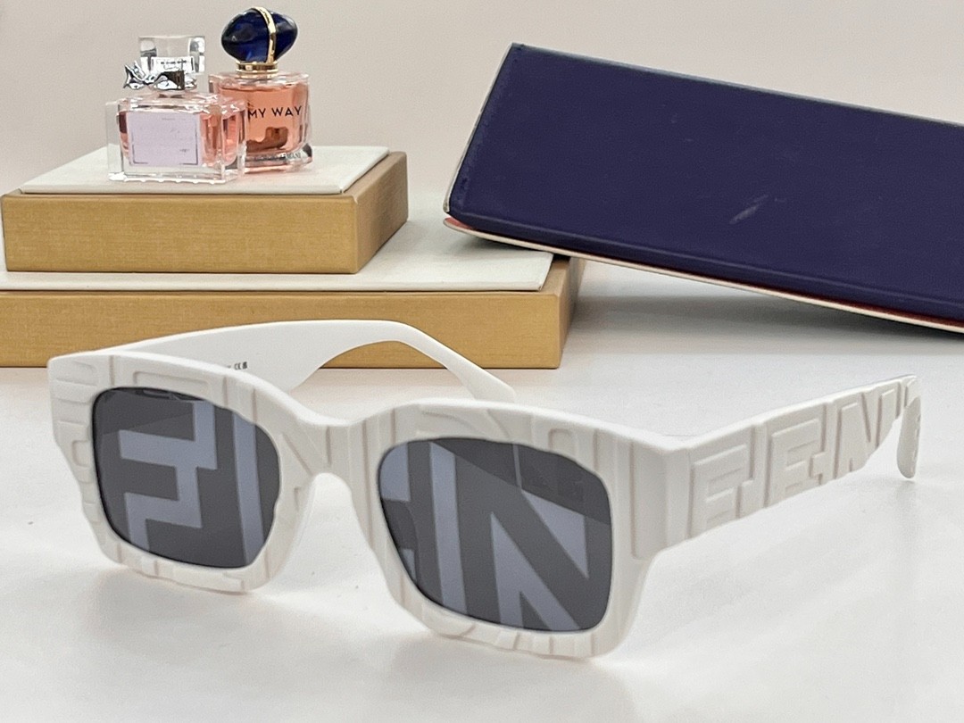 Fendi 02