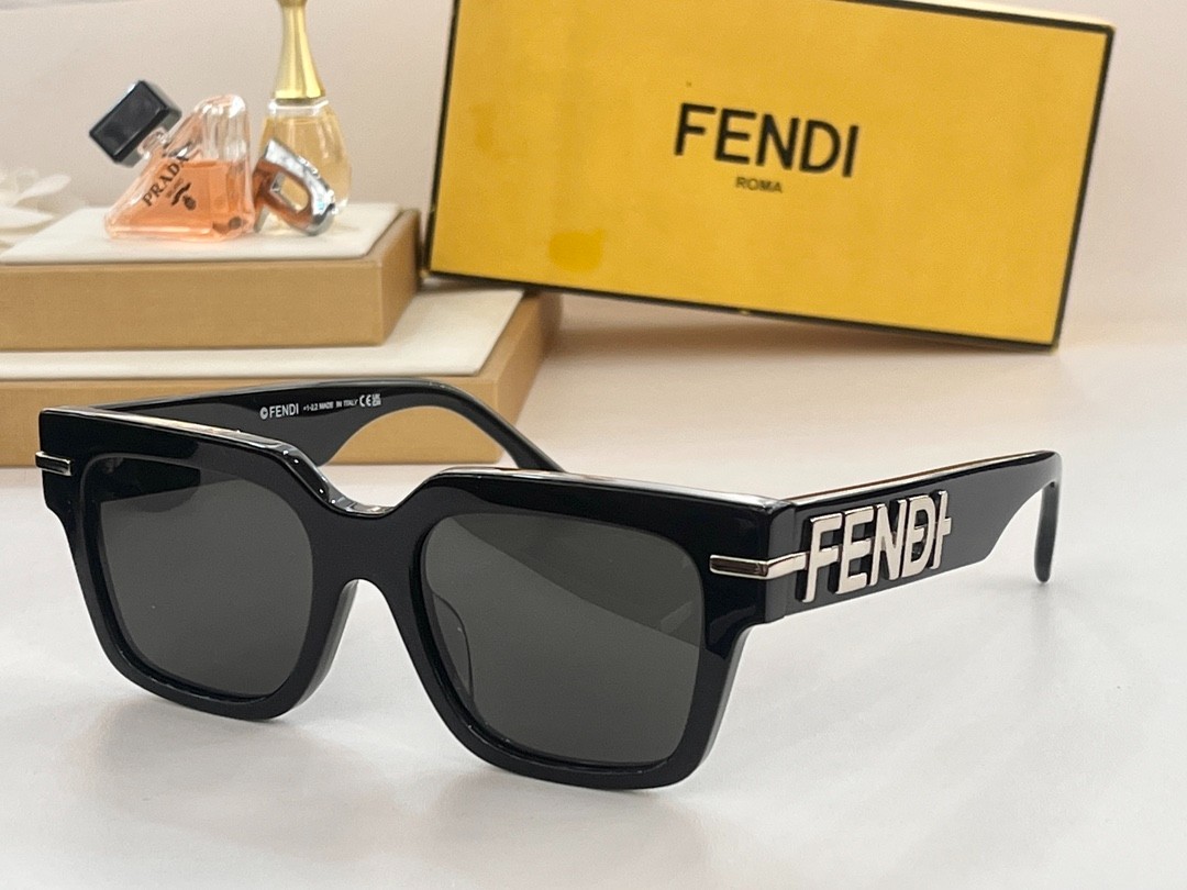 Fendi 02