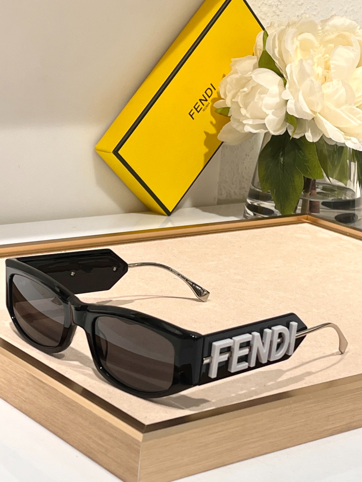 Fendi 02