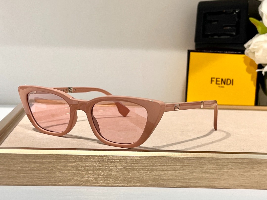 Fendi 02