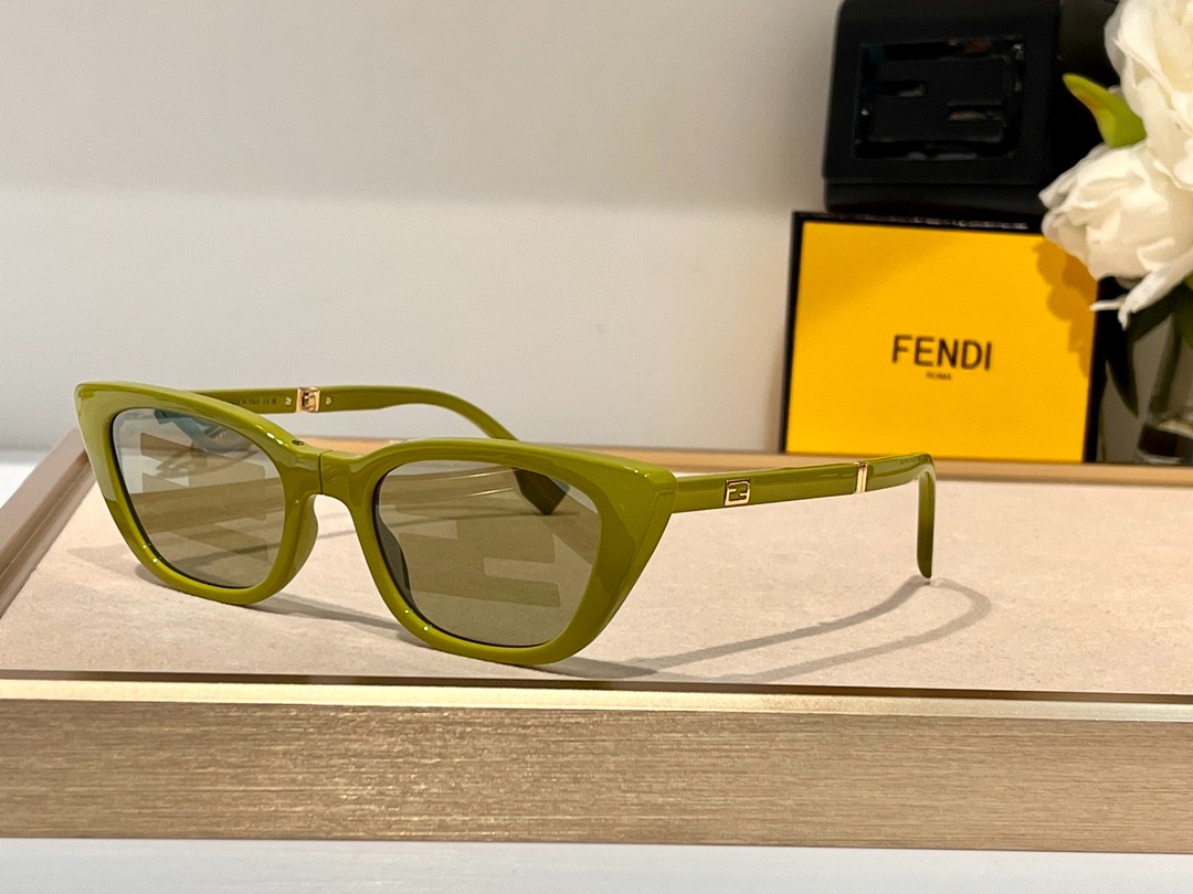 Fendi 02