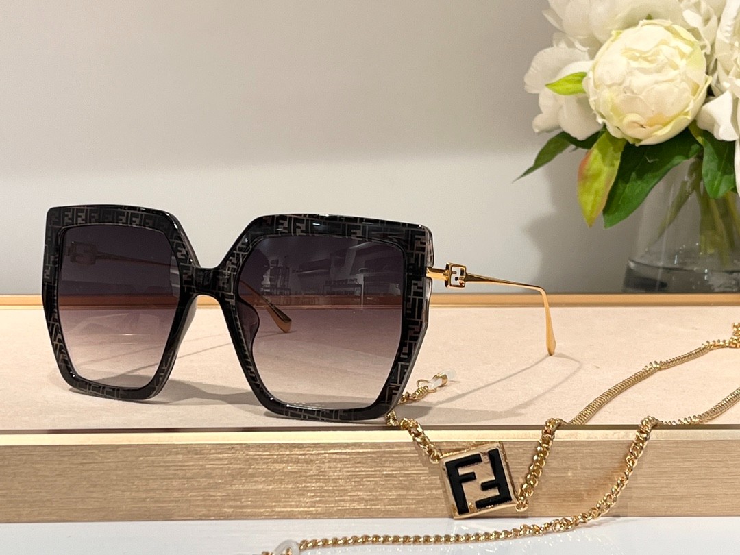 Fendi 02