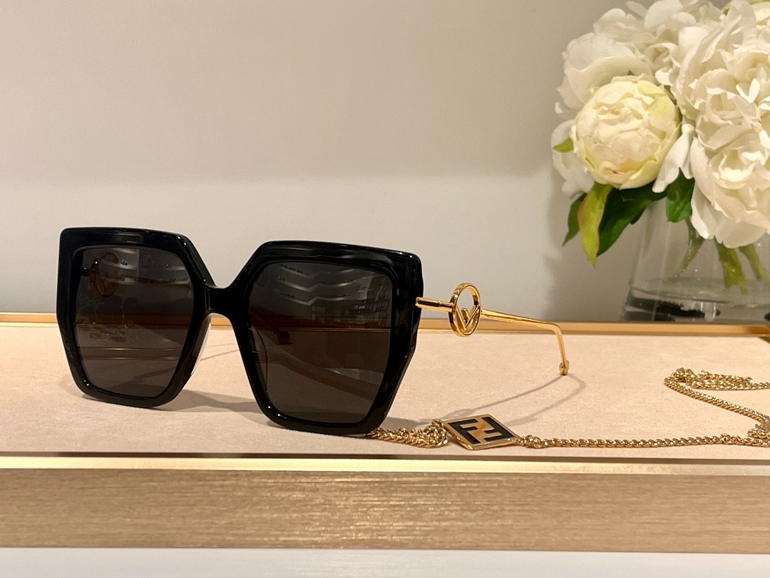 Fendi 02