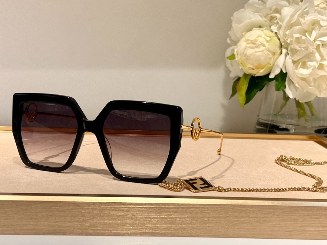 Fendi 02