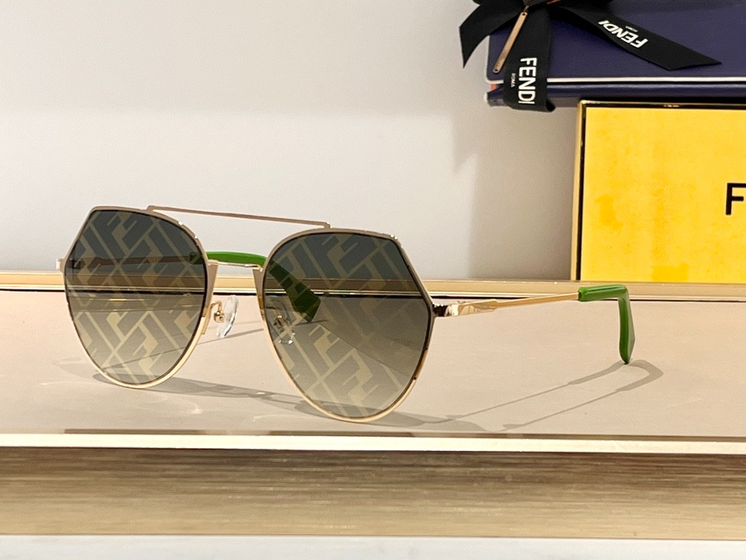 Fendi 02