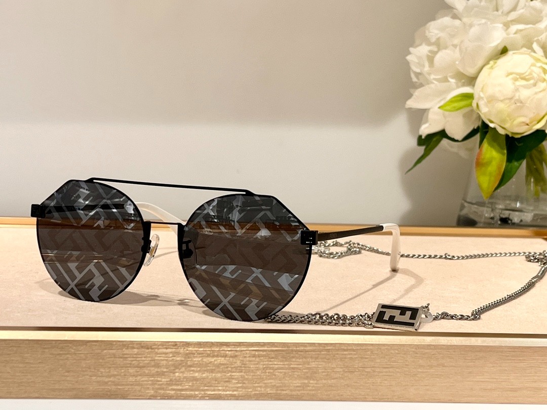 Fendi 02