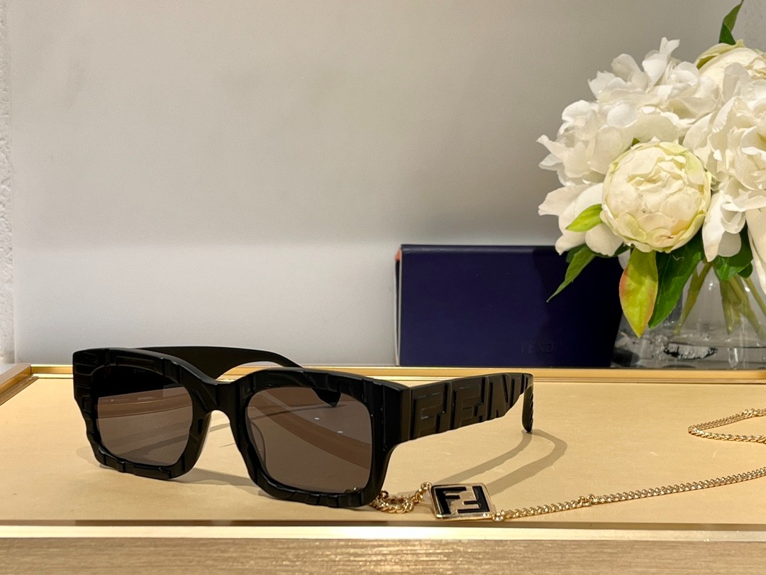 Fendi 02