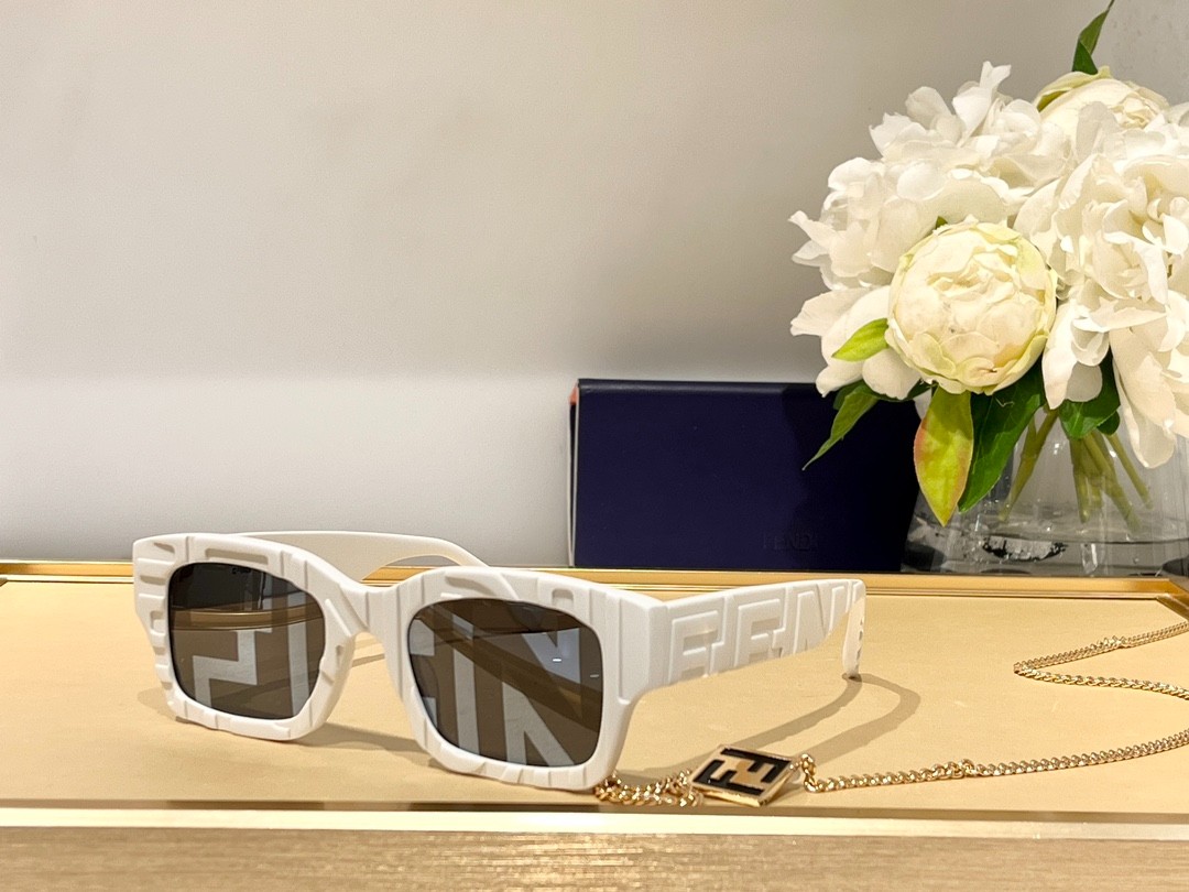 Fendi 02