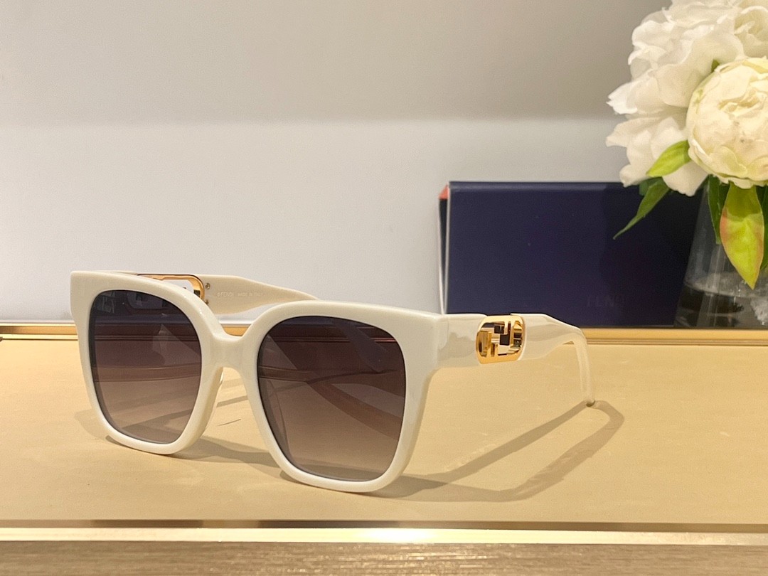 Fendi 02