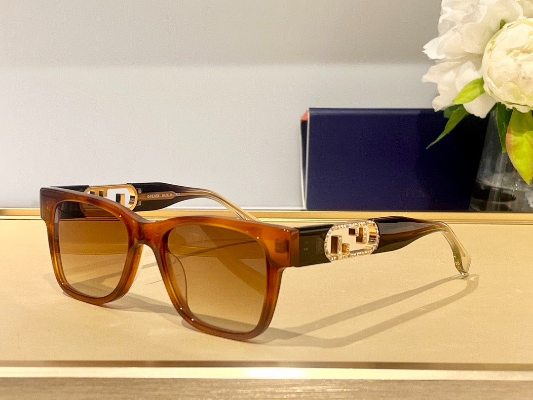 Fendi 02