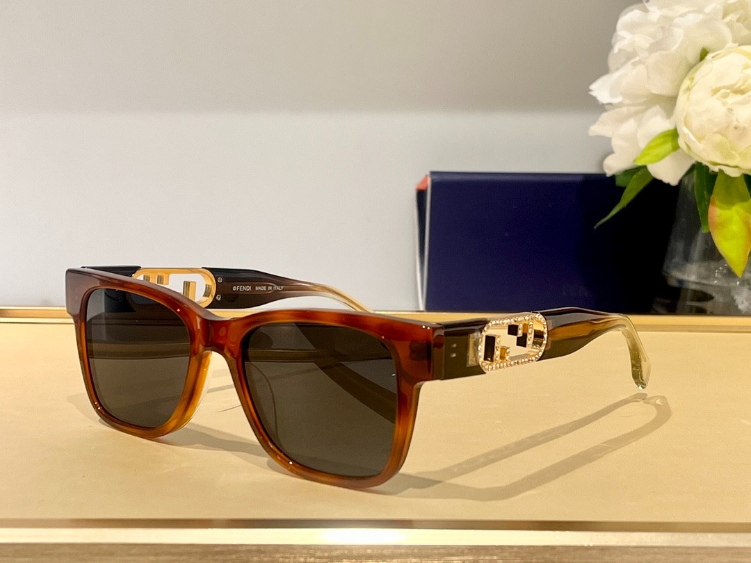Fendi 02