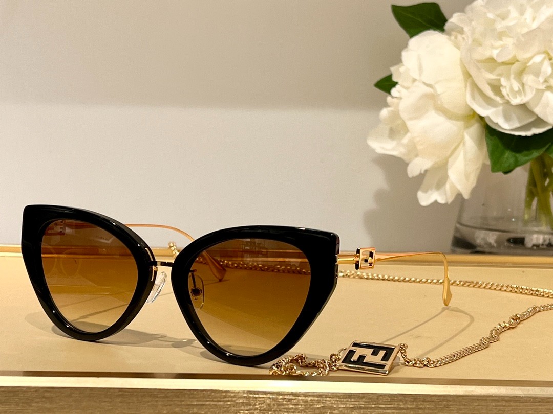 Fendi 02
