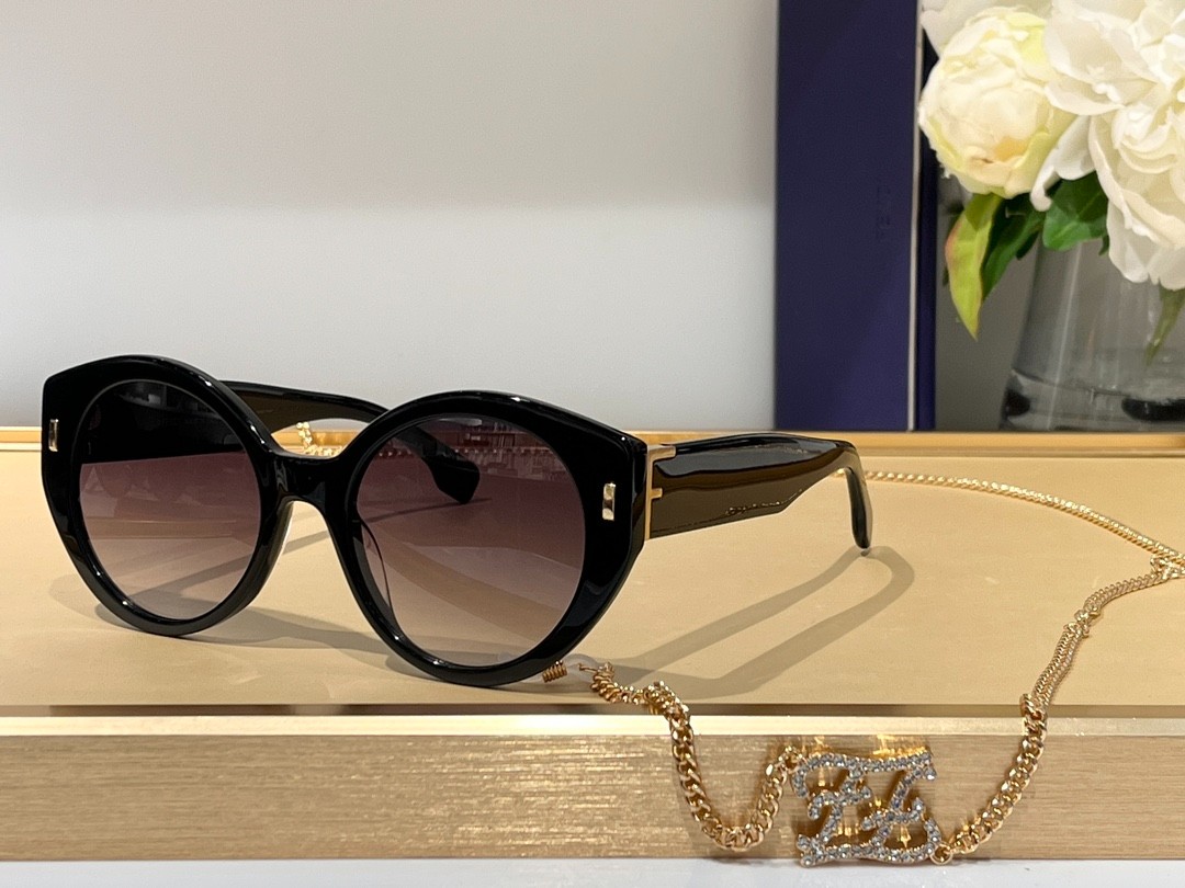 Fendi 02