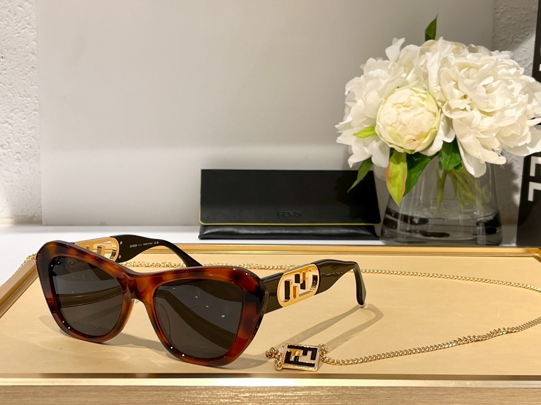 Fendi 02