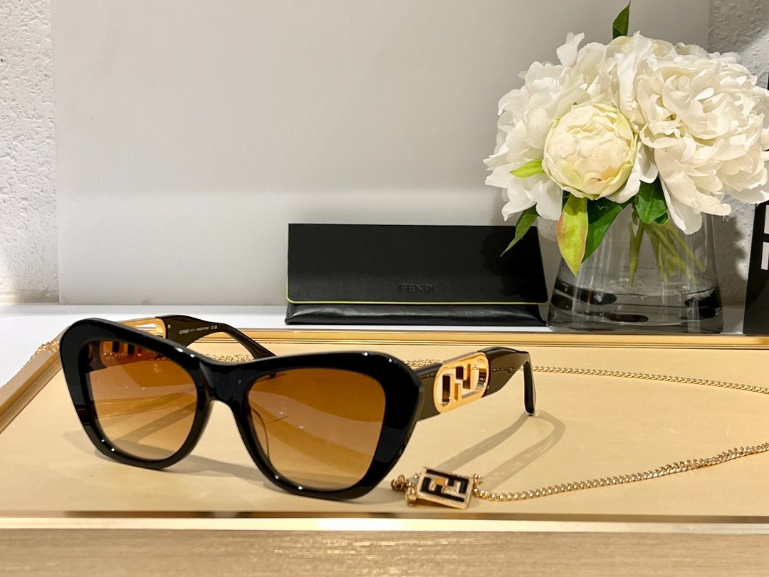 Fendi 02