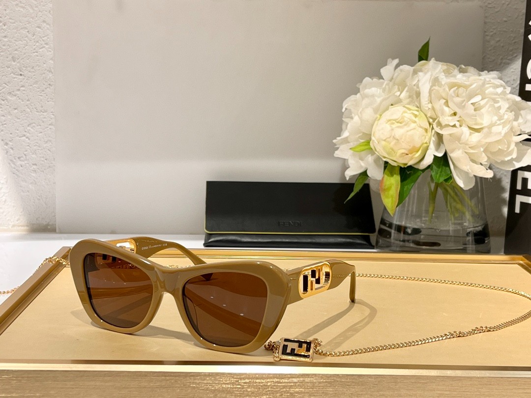 Fendi 02