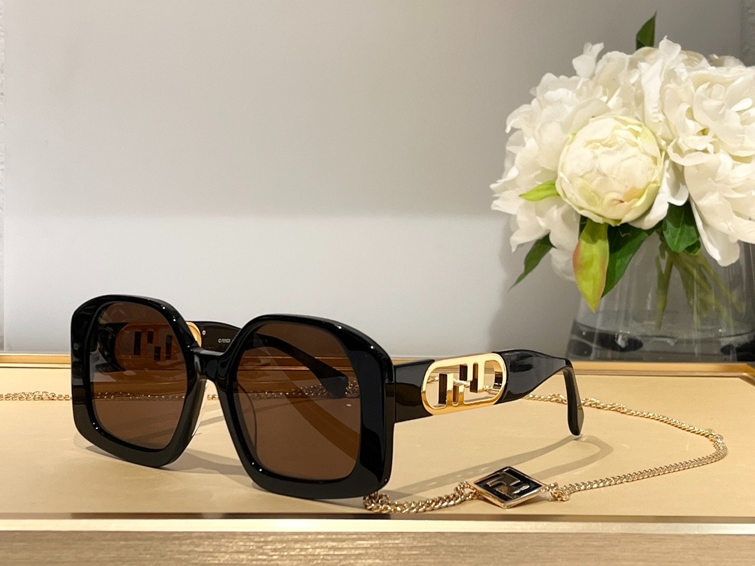 Fendi 02