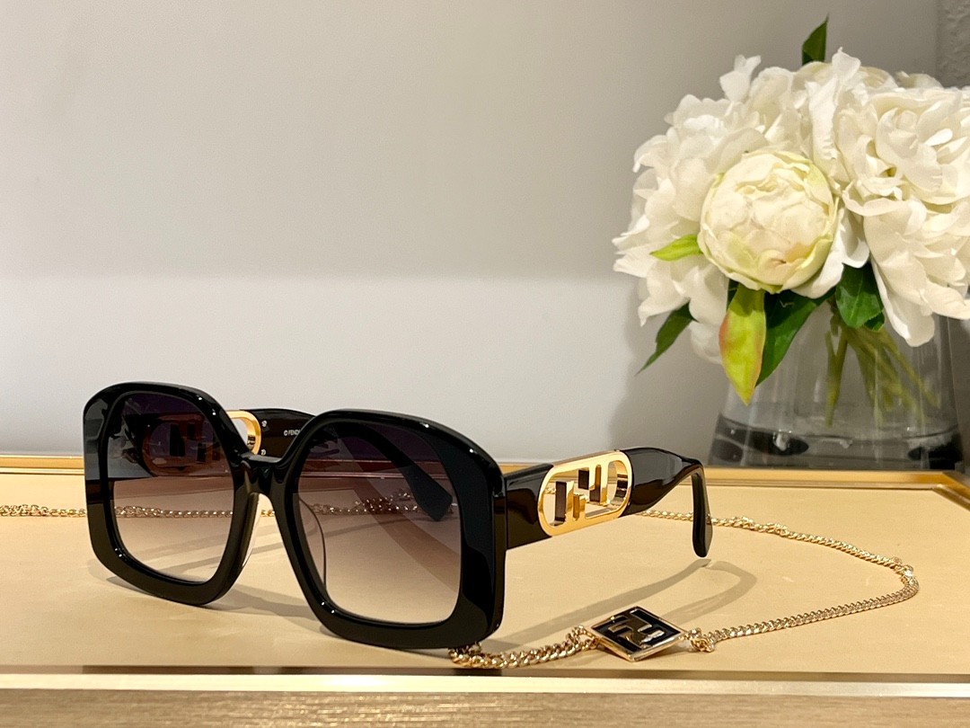Fendi 02