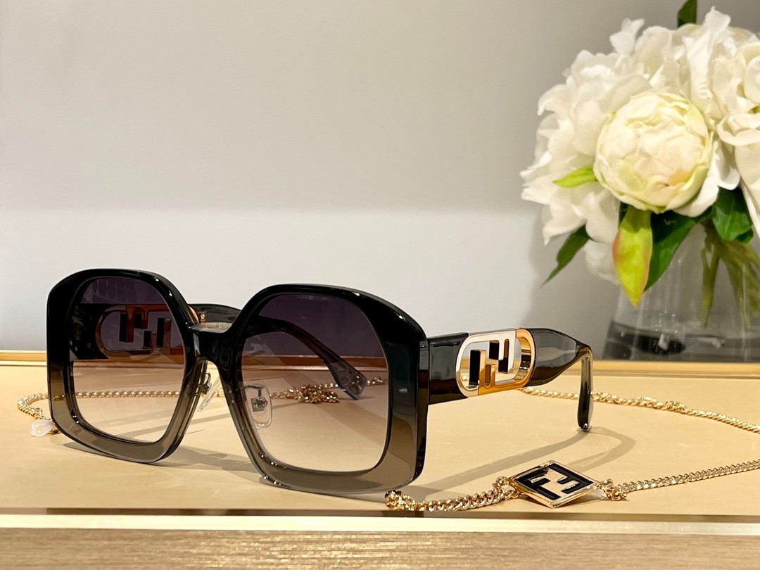 Fendi 02
