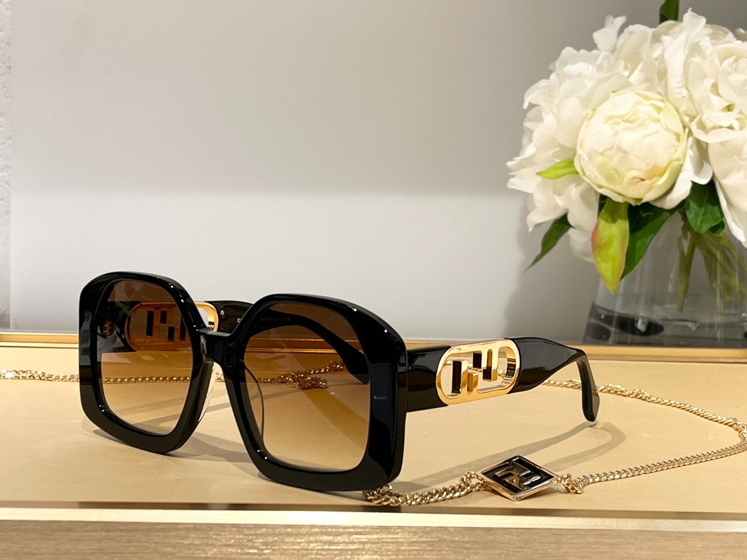 Fendi 02