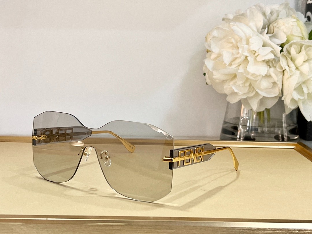 Fendi 02
