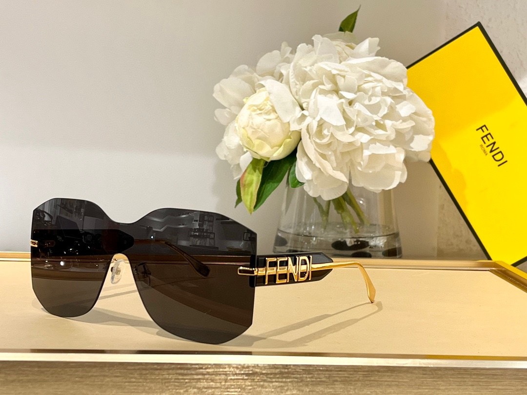 Fendi 02