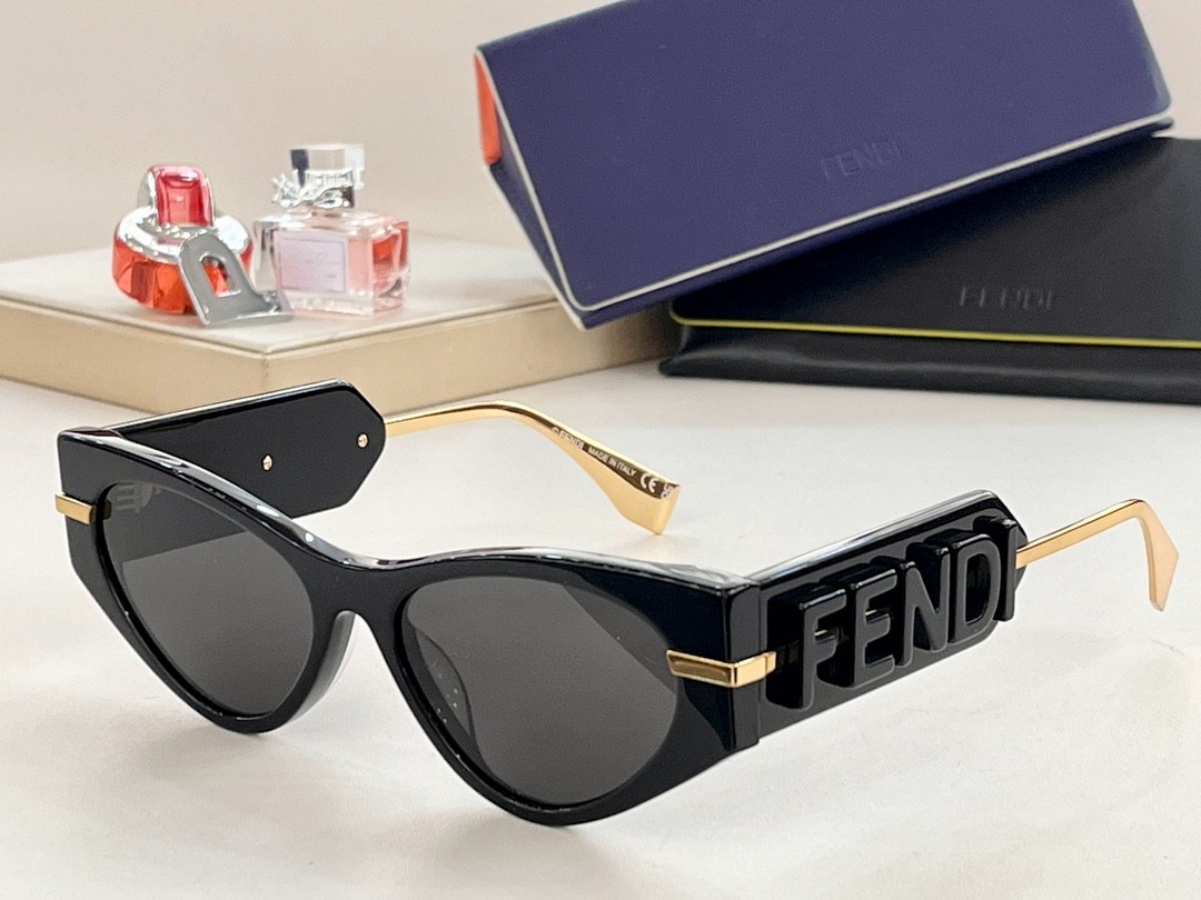 Fendi 02