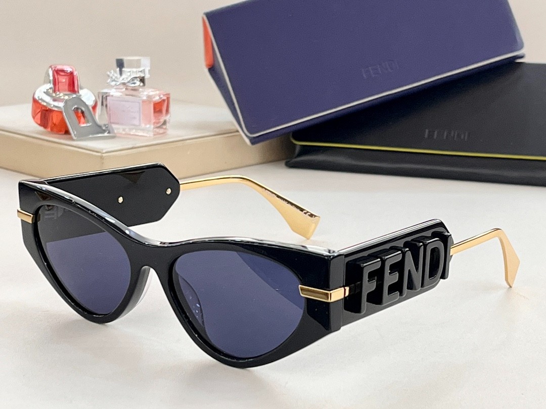 Fendi 02