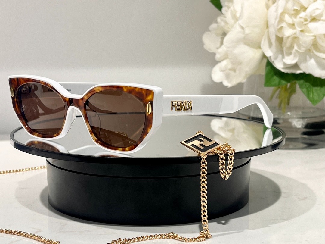 Fendi 02