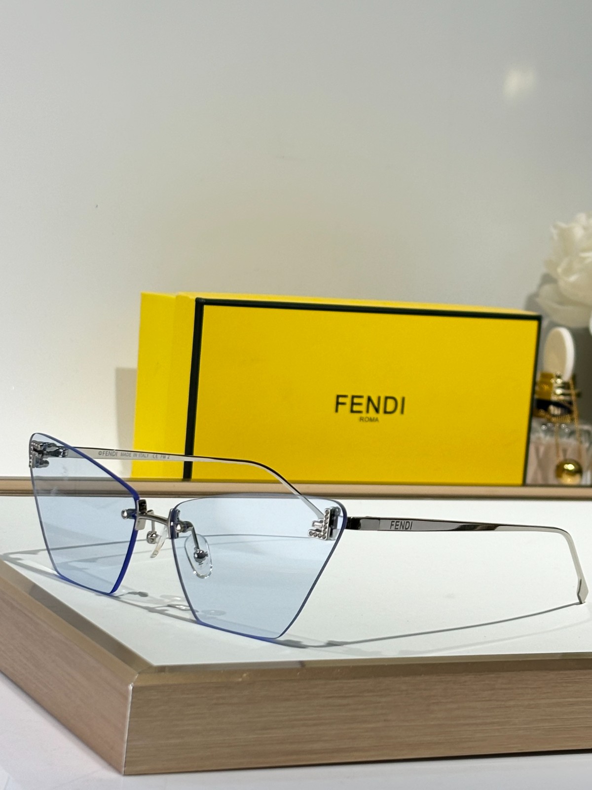 Fendi 01 glasses
