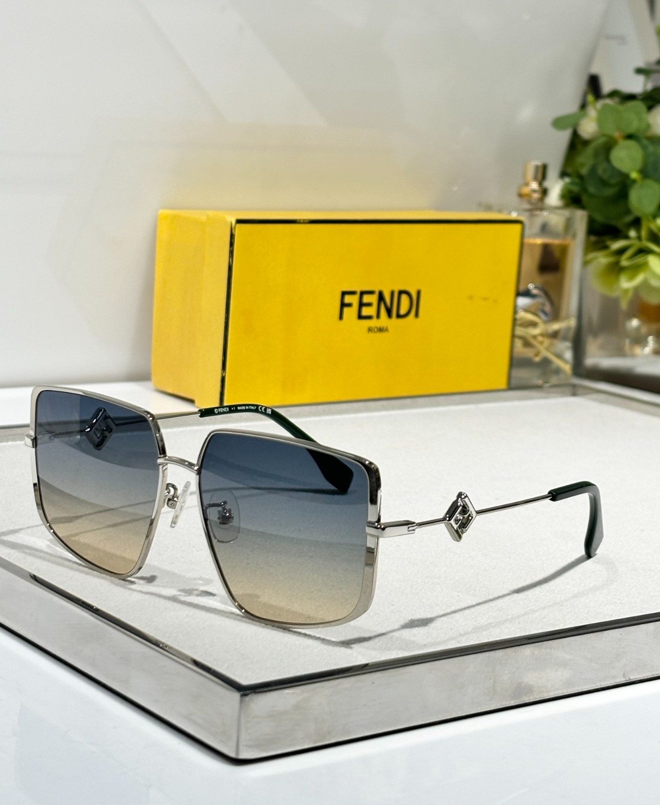 Fendi 01 glasses