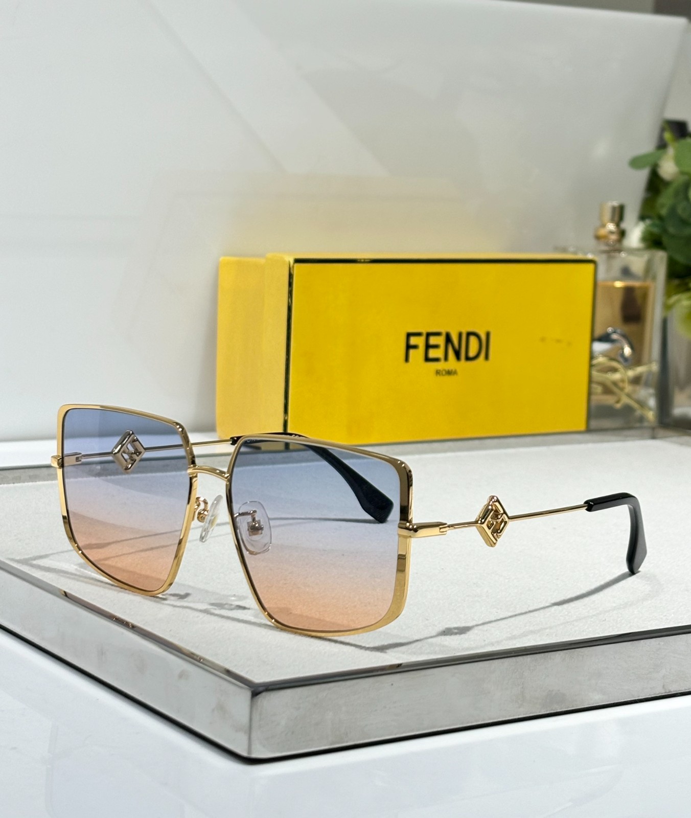 Fendi 01 glasses