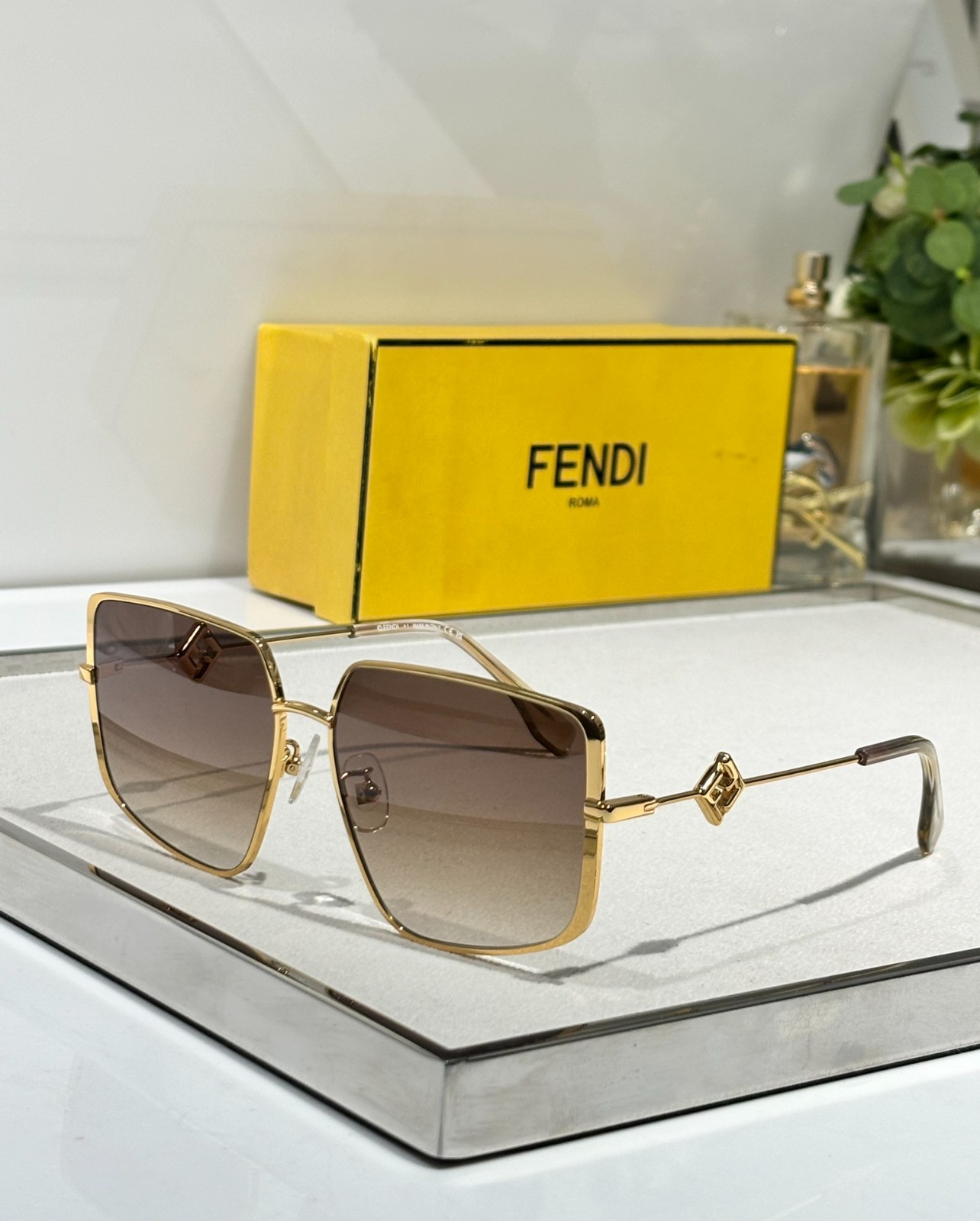 Fendi 01 glasses