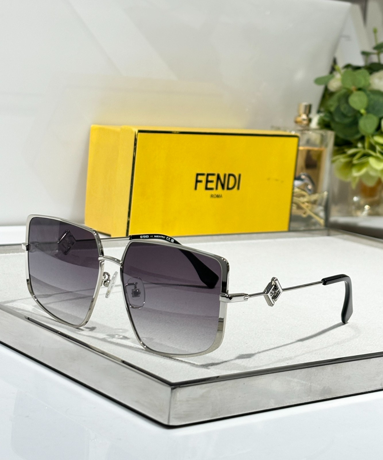 Fendi 01 glasses