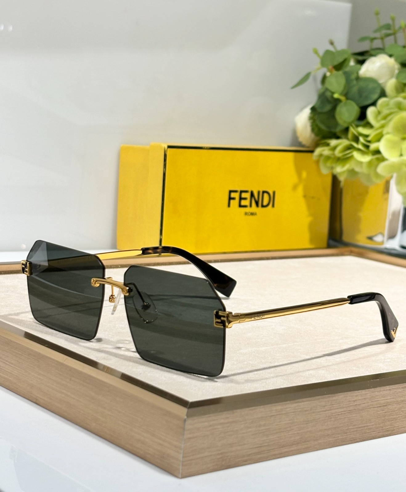 Fendi 01 glasses