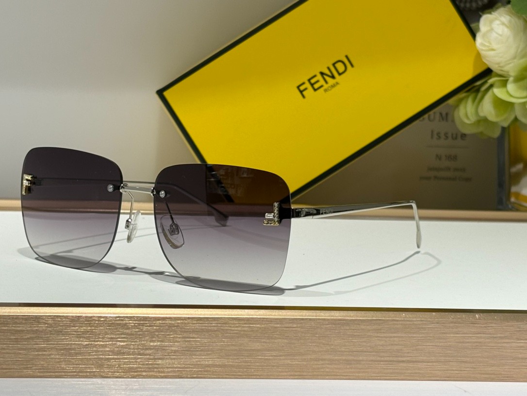 Fendi 01 glasses