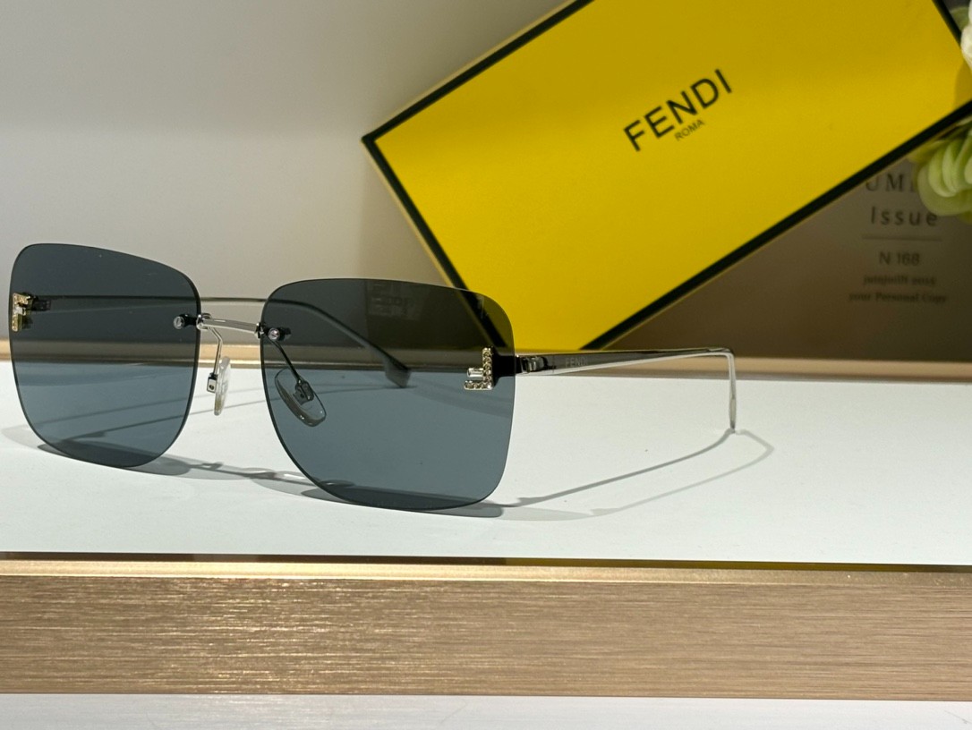 Fendi 01 glasses