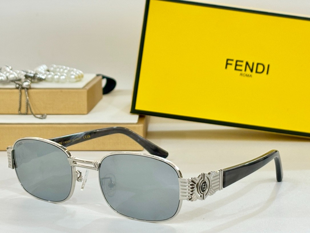 Fendi 01 glasses