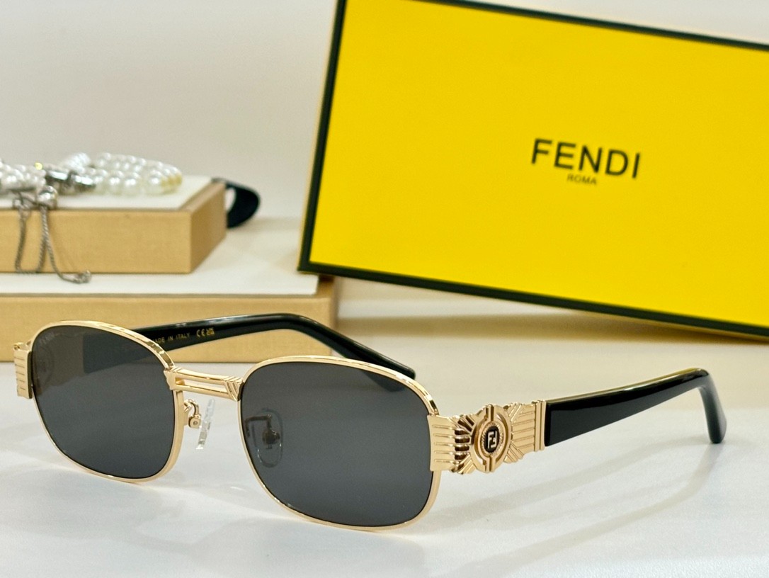 Fendi 01 glasses
