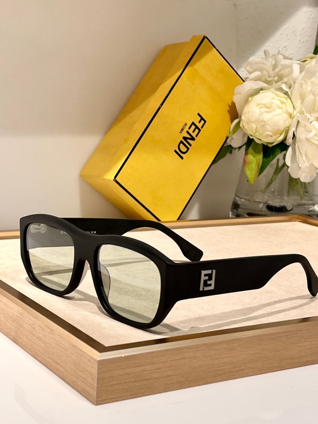Fendi 01 glasses