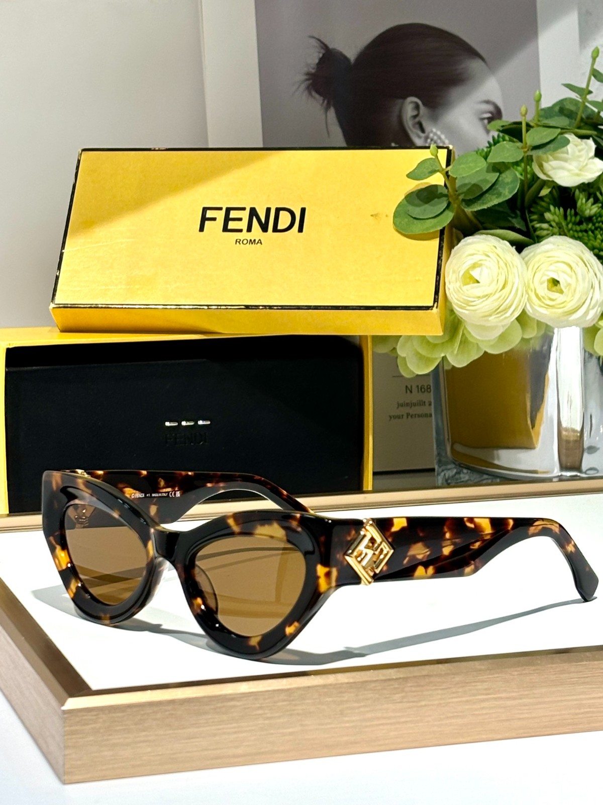Fendi 01 glasses