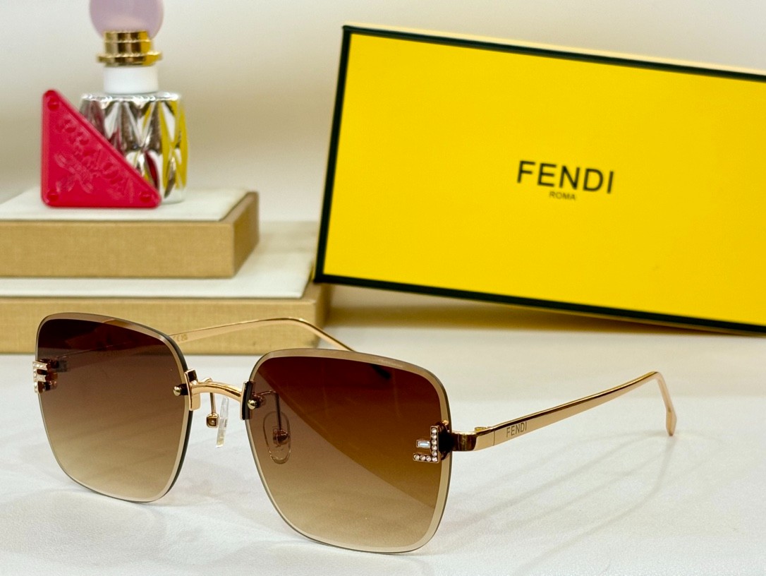 Fendi 01 glasses