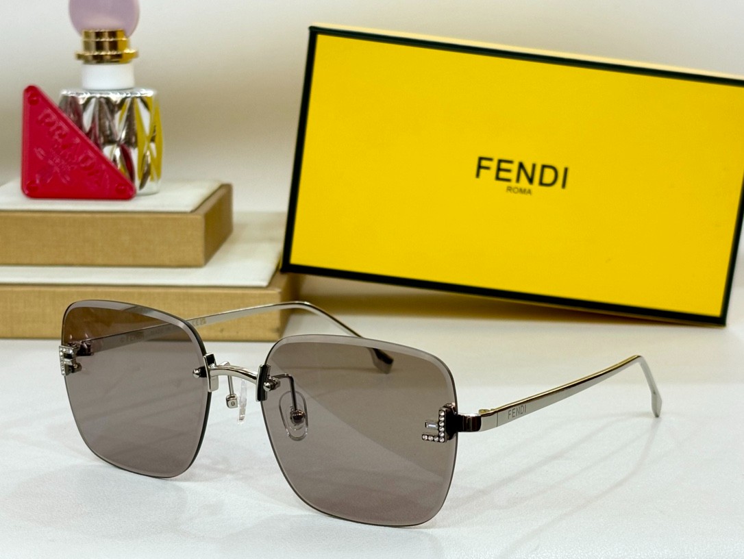 Fendi 01 glasses