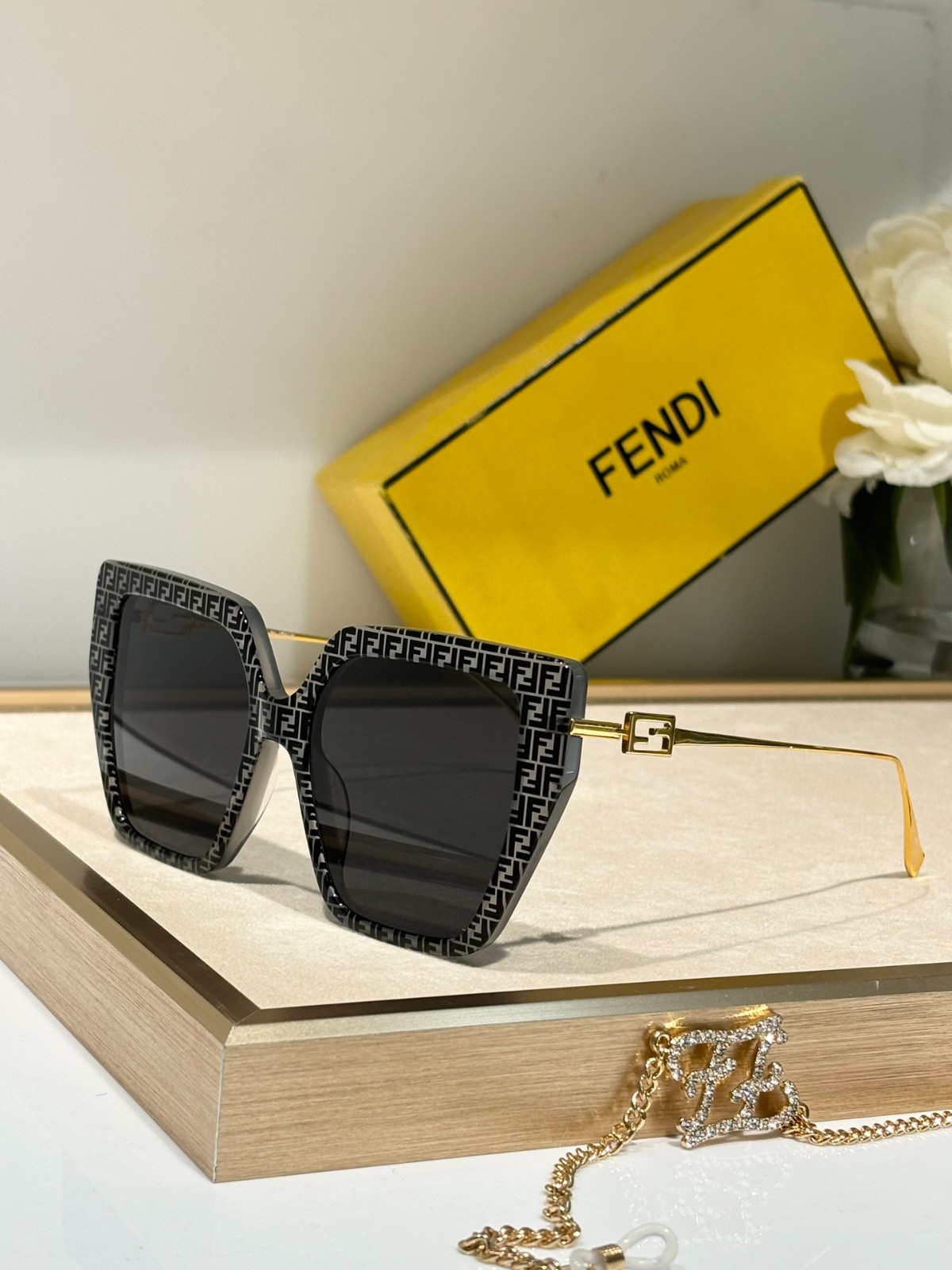 Fendi 01 glasses