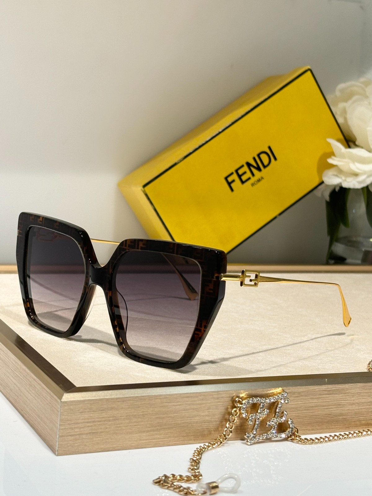 Fendi 01 glasses